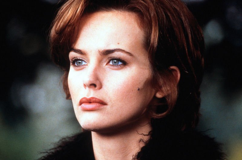 Happy birthday to Izabella Scorupco, the first (and arguably best) of Pierce Brosnan\s Bond women in GOLDENEYE. 
