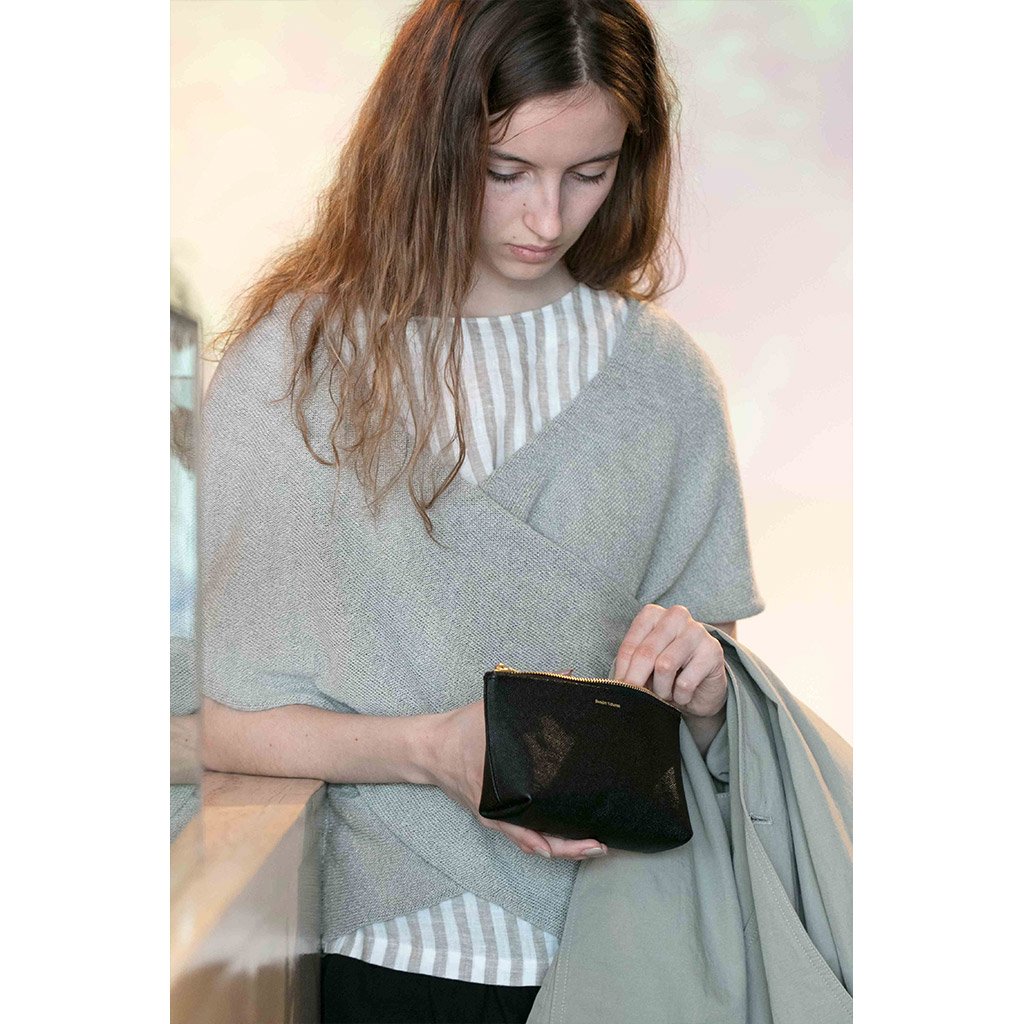 BlueButtonShop's tweet photo. Lightweight Fabric Layering + White Socks
#HenderScheme 2-year old Loafer and Small Pouch
#EvamEva 
Trench Coat 
Melange Yarn Cross Vest https://t.co/vHjNDeEUr3