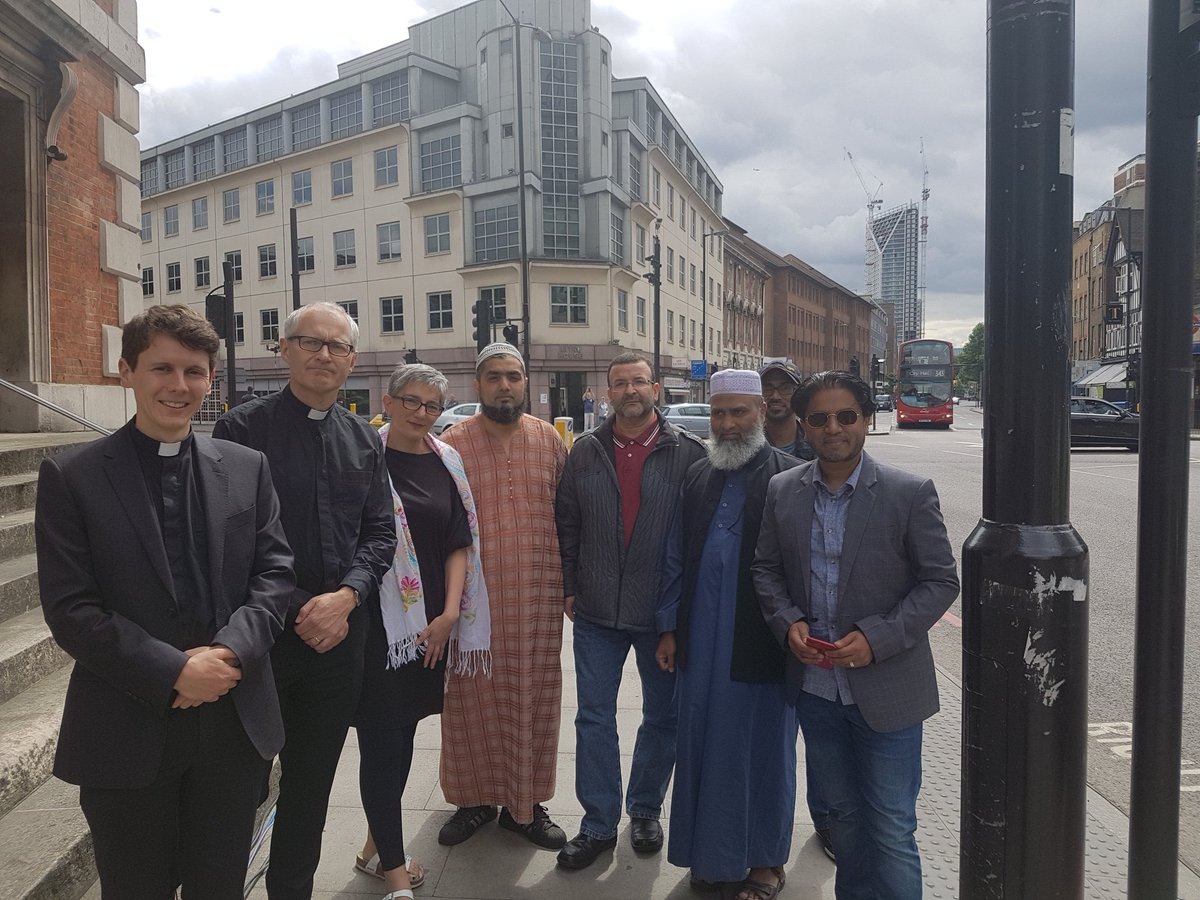 BoroughChurch's tweet photo. Local Muslim, Jewish and Christian community leaders from Borough stand together in love, friendship and unity #londonbridge https://t.co/9JRnwmdebb