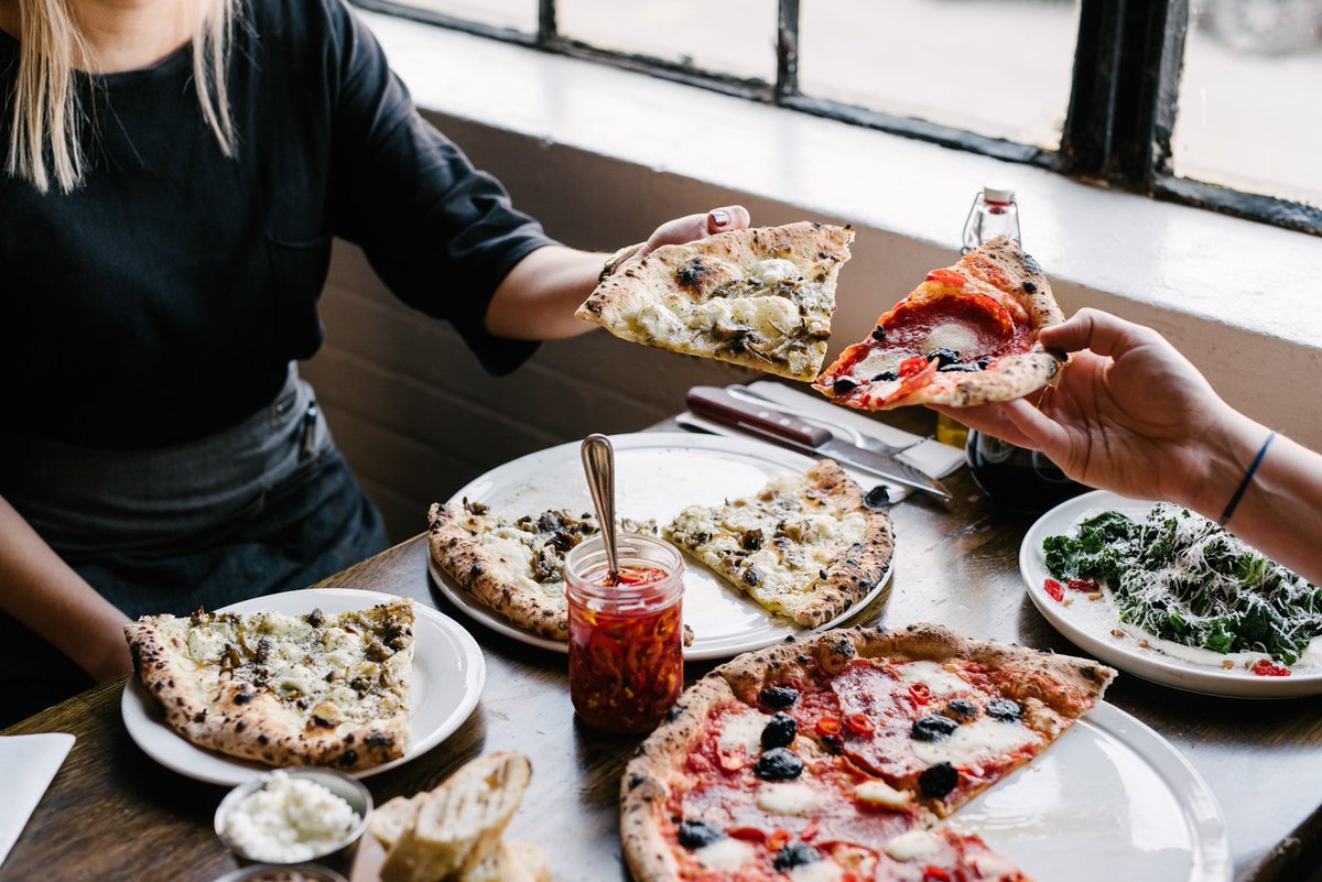 It's #NationalCheeseDay! Why not celebrate with a delicious Margherita #pizza! The Fior di Latte is fantastic.