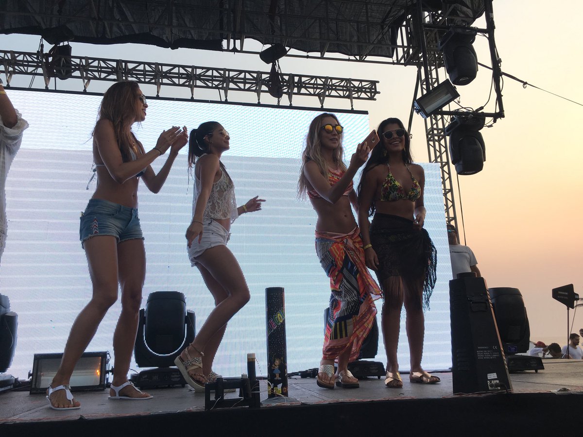 MIHotelPrincess's tweet photo. #ACABEAT eN @PrincessMundoIm https://t.co/5RaonBa5dB