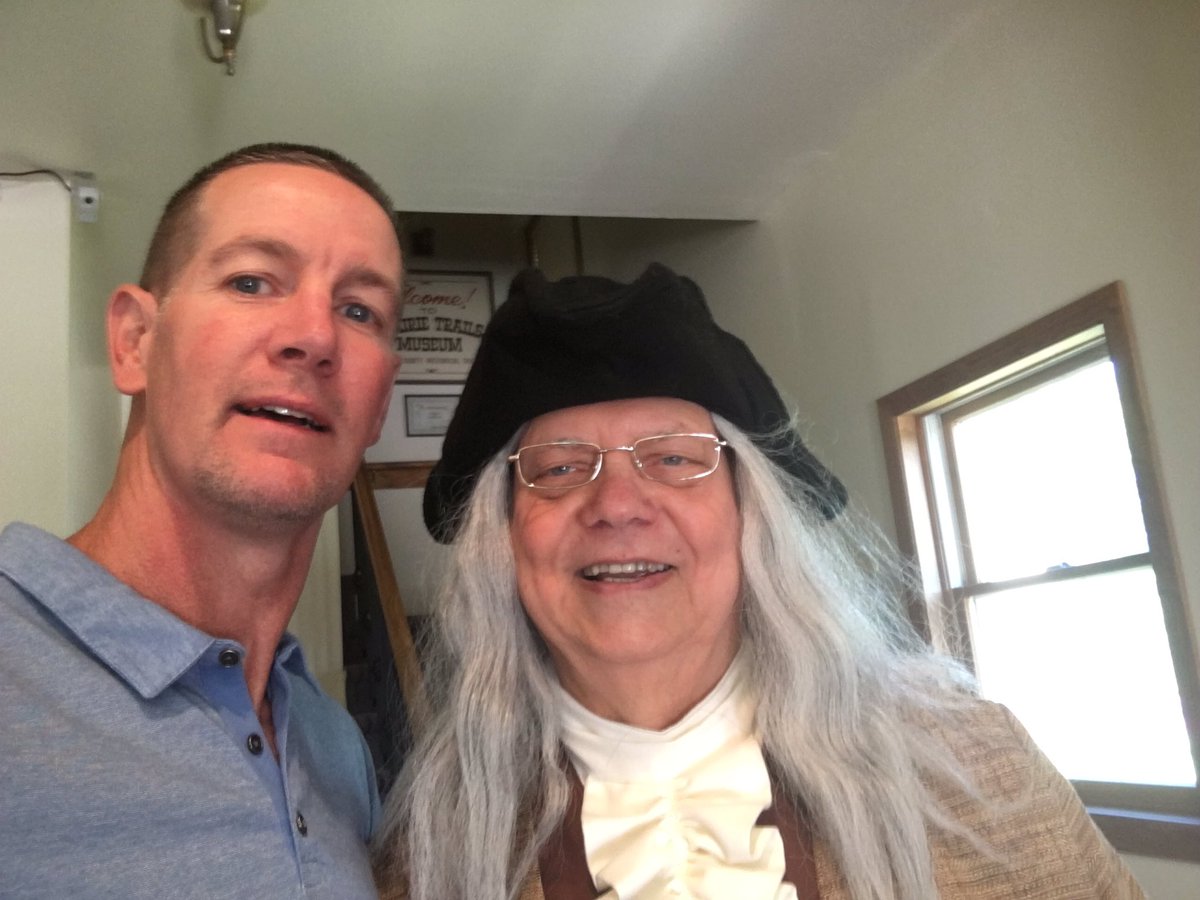 CityofHarlan's tweet photo. Ben Franklin selfie to start the day! #logcabindays https://t.co/98l7rRCJ4Y