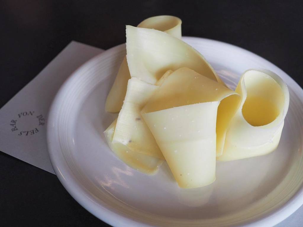 miss_foodie's tweet photo. Comté - ribbons of cheesy goodness @barvonderfels. #yyceats #yycfood #cheesygoodness #cheeseplease #comté #cheesel… https://t.co/dsmvrGVF9z https://t.co/nPZG0f56R4