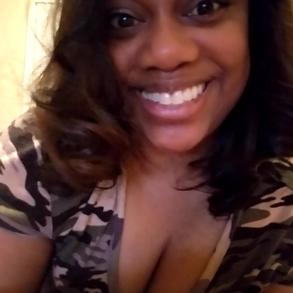 classyj1's tweet photo. #nofilter #nomakeup #noworries #serialentrepreneur #Coach #Management #radiohost #tvnext #FamilyEmpire #focused #momlife https://t.co/hb6Tm6Etbq
