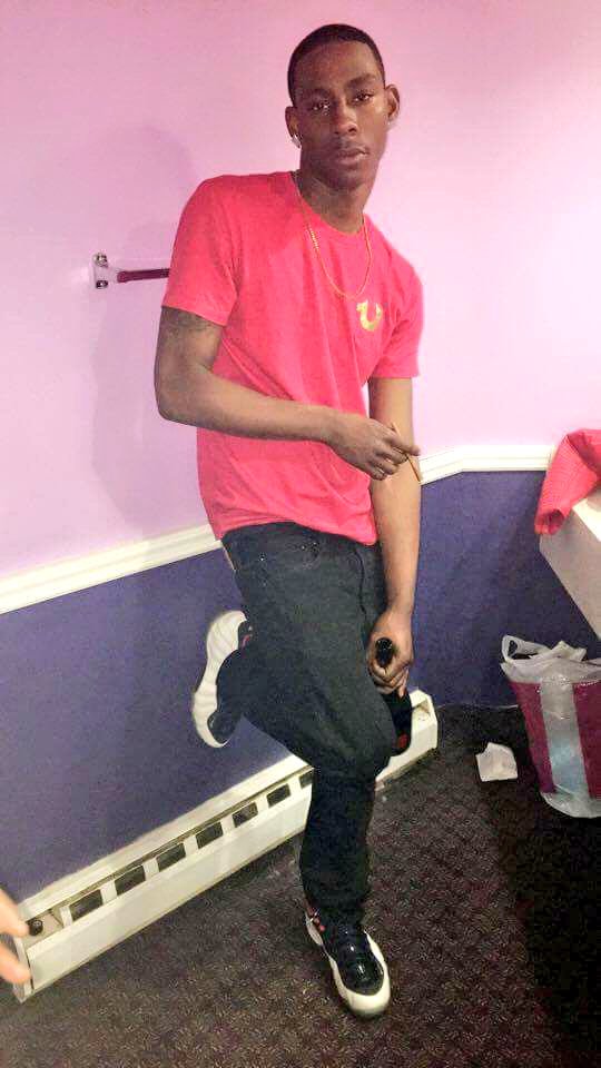 Quaaaay_'s tweet photo. You ain't blood ๐ but you my mud brother, I lost my nigga I say ๐๐ผ summer. #LongLiveSP โค๏ธ๐ฉ๐ฏ #SPWorld ๐ https://t.co/lrSNpRgDTp