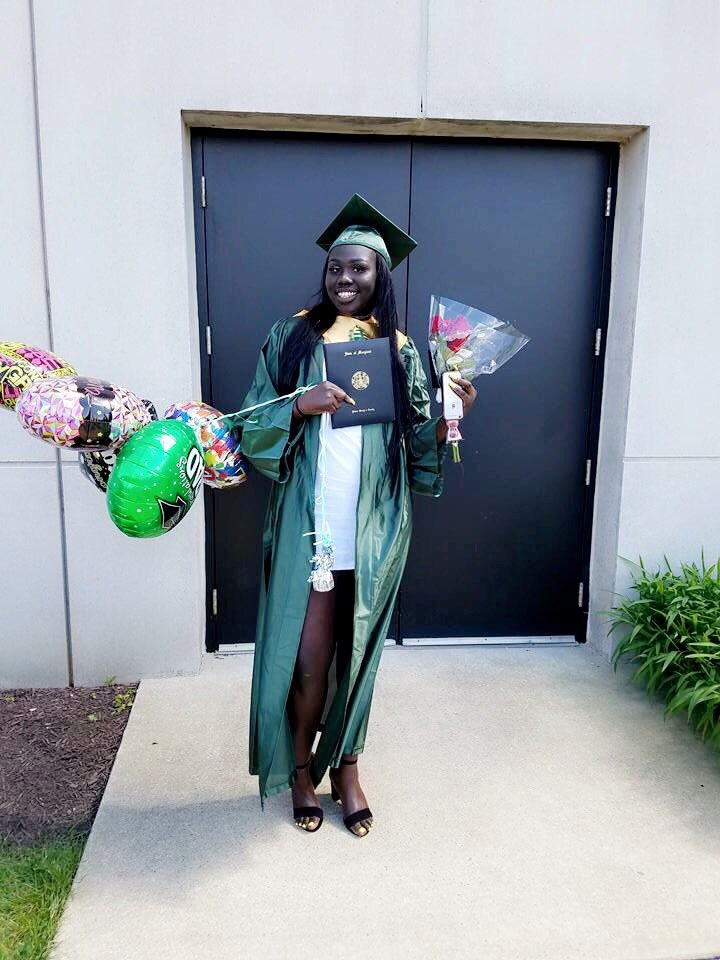 SudaneseShawtyy's tweet photo. I made it 👩🏿‍🎓🎉❤️🤞🏾The start to a new beginning #FSW21 💪🏾🏀 https://t.co/zpqboM17va