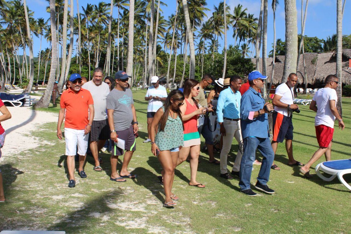 Recorriendo Grand Paradise Ahmsa Marina Las Galeras en Samaná. #GraciasFloriaImbert #JuniorMcdougal