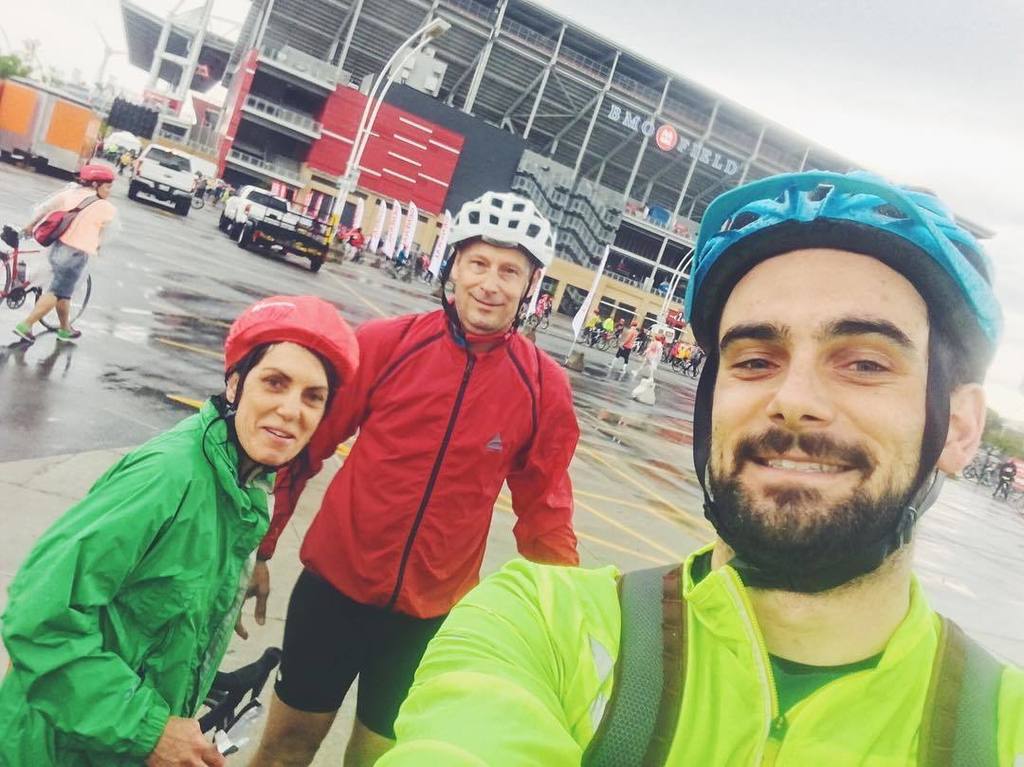 CamMoorehead's tweet photo. Quick and wet 75km with these two bike maniacs #RideForHeart #SoreMonday https://t.co/eadb2m3Vxs