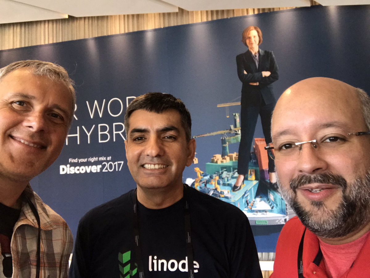 Team IT Innovation Center is ready for #HPEDiscover