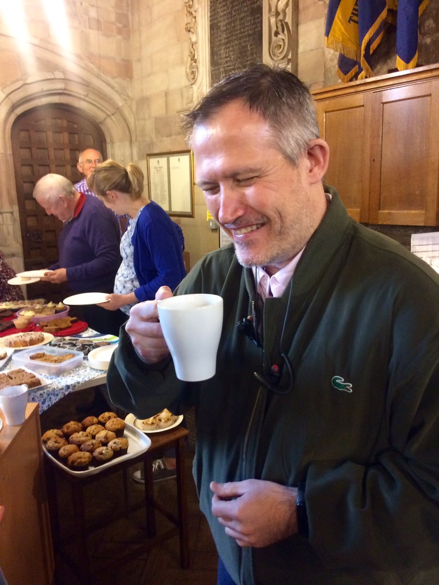 MthrVictoria's tweet photo. Over fifty people @ #MoreTeaLessHate @ClainesChurch from all around the community.Solidarity around the teapot. Fellowship&amp;sharing
#LoveWins https://t.co/djFD2GCRt5