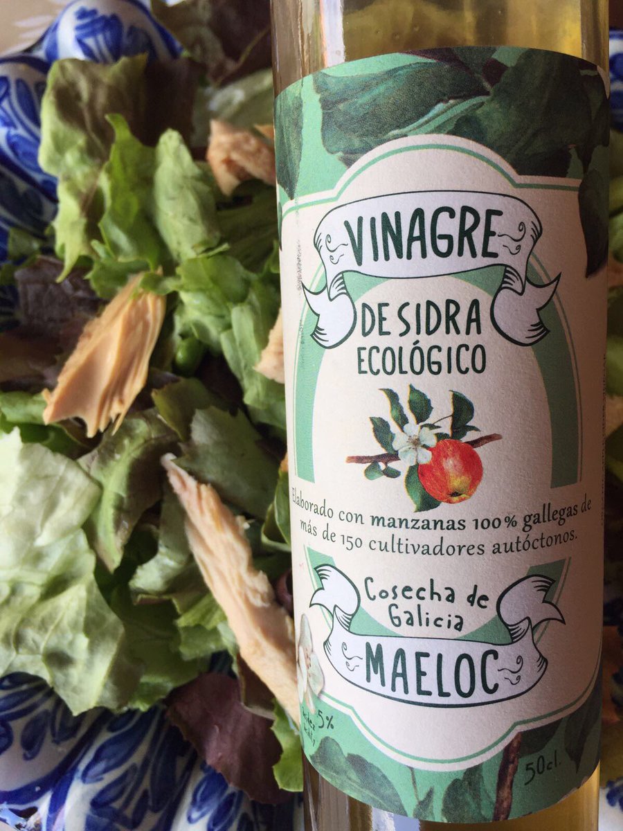 maelocway's tweet photo. Esta noche para cenar una ensalada pero no una cualquiera: ¡Una aderezada con nuestro #vinagre de #sidra #Maeloc! #cookityourway #ecologico https://t.co/4iQB3ksHXx