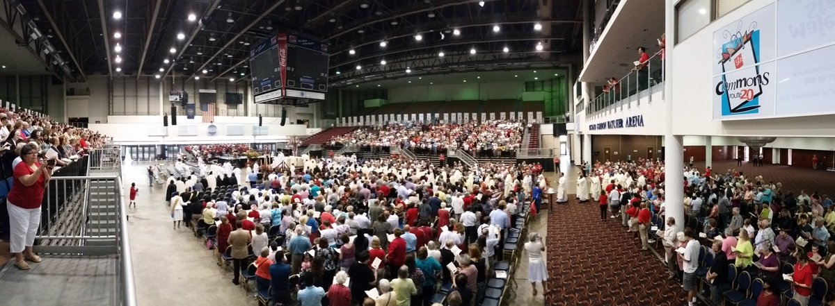 dgyoungadult's tweet photo. Closing Mass has begun, Feast of Pentecost, Gary Genesis Center. Come, Holy Spirit! #GarySynod https://t.co/E4pCigftQ8