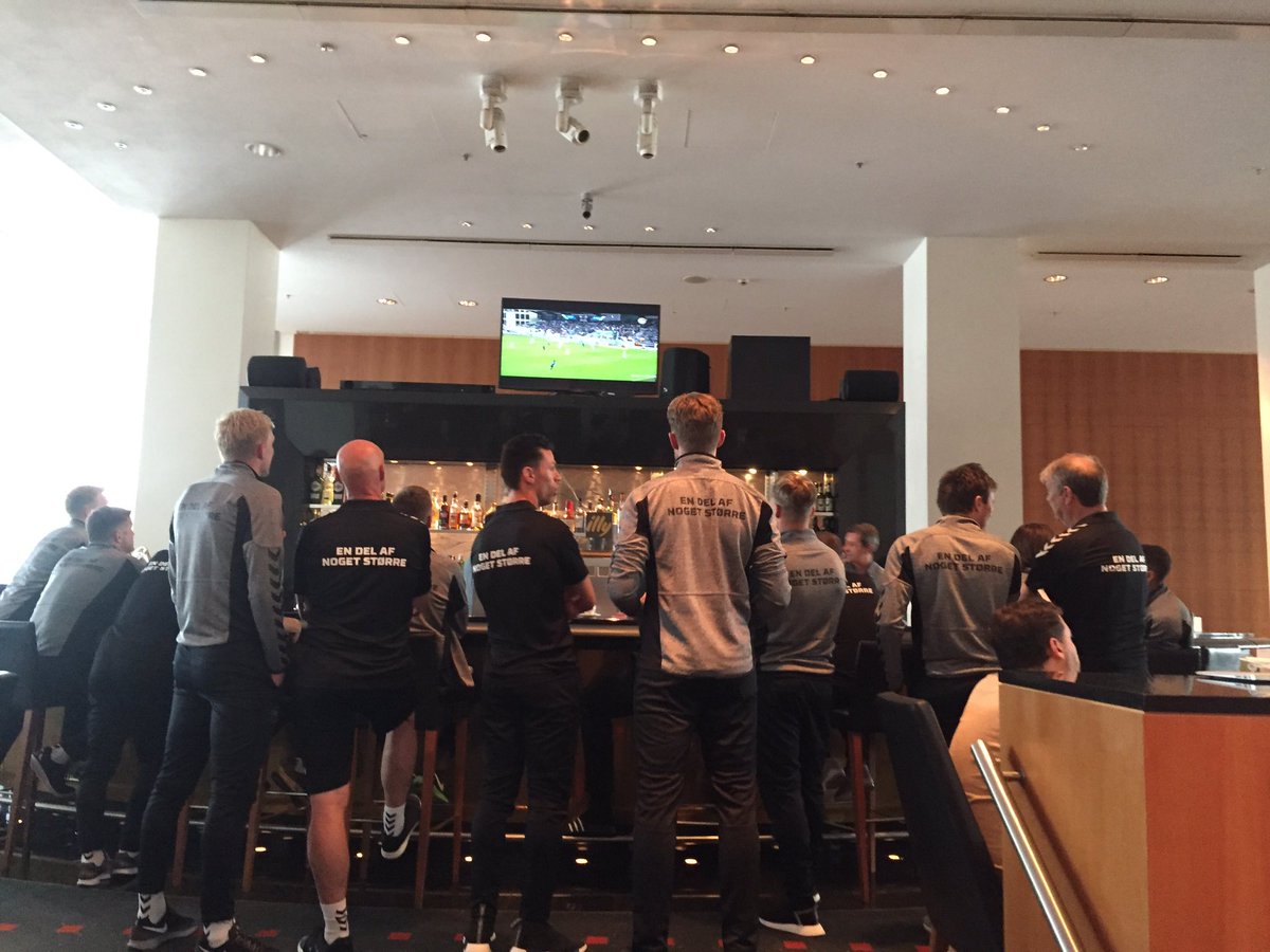mpbdavidsen's tweet photo. I landsholdslejren er der stor interesse for Viborg-Helsingør. #VFFFCH #sldk https://t.co/576dFsF48D