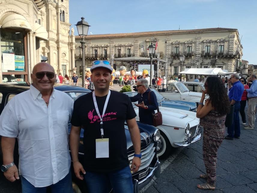 Nivarata's tweet photo. A #Nivarata2017 mostra auto d'epoca di @ScuderiaGalatea e @VeteranCar
Che spettacolo!!! https://t.co/P7ewcC5DLU