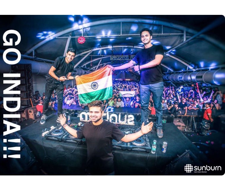 ForceMusic_'s tweet photo. Bleed Blue โค๏ธ๐ฎ๐ณโค๏ธLet's win this war again ๐ฎ๐ณ๐ต๐ฐ #INDvsPAK #ForceCrew
cc: @sartekmusic ( Snapchat ) https://t.co/j5MPzBLhbg