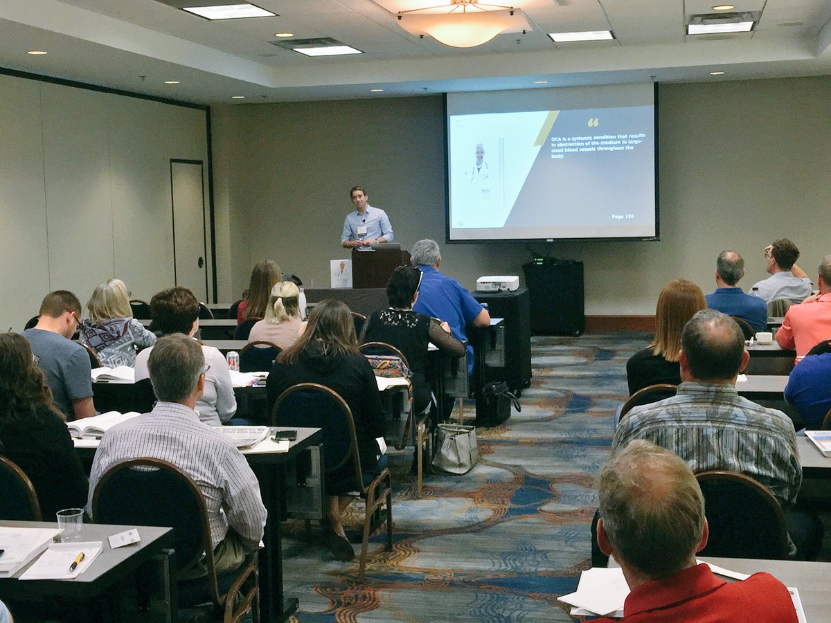 KMKOptometry's tweet photo. Closing the morning sessions of #Optometry #education at the 2017 NOA Summer Conference using the new #KMKLive interactive Q&A ๐ฑ #KMKUpdate https://t.co/jNqMLVkOiI