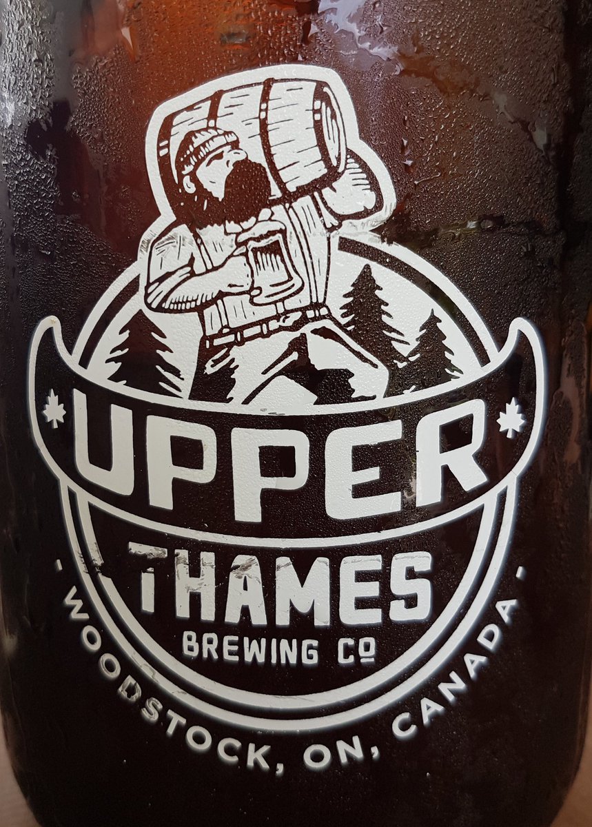 BuzzedBoarBBQ's tweet photo. Sunday growler of @upperthamesbrew  blonde.  Great beer! https://t.co/b784Nb4Npn