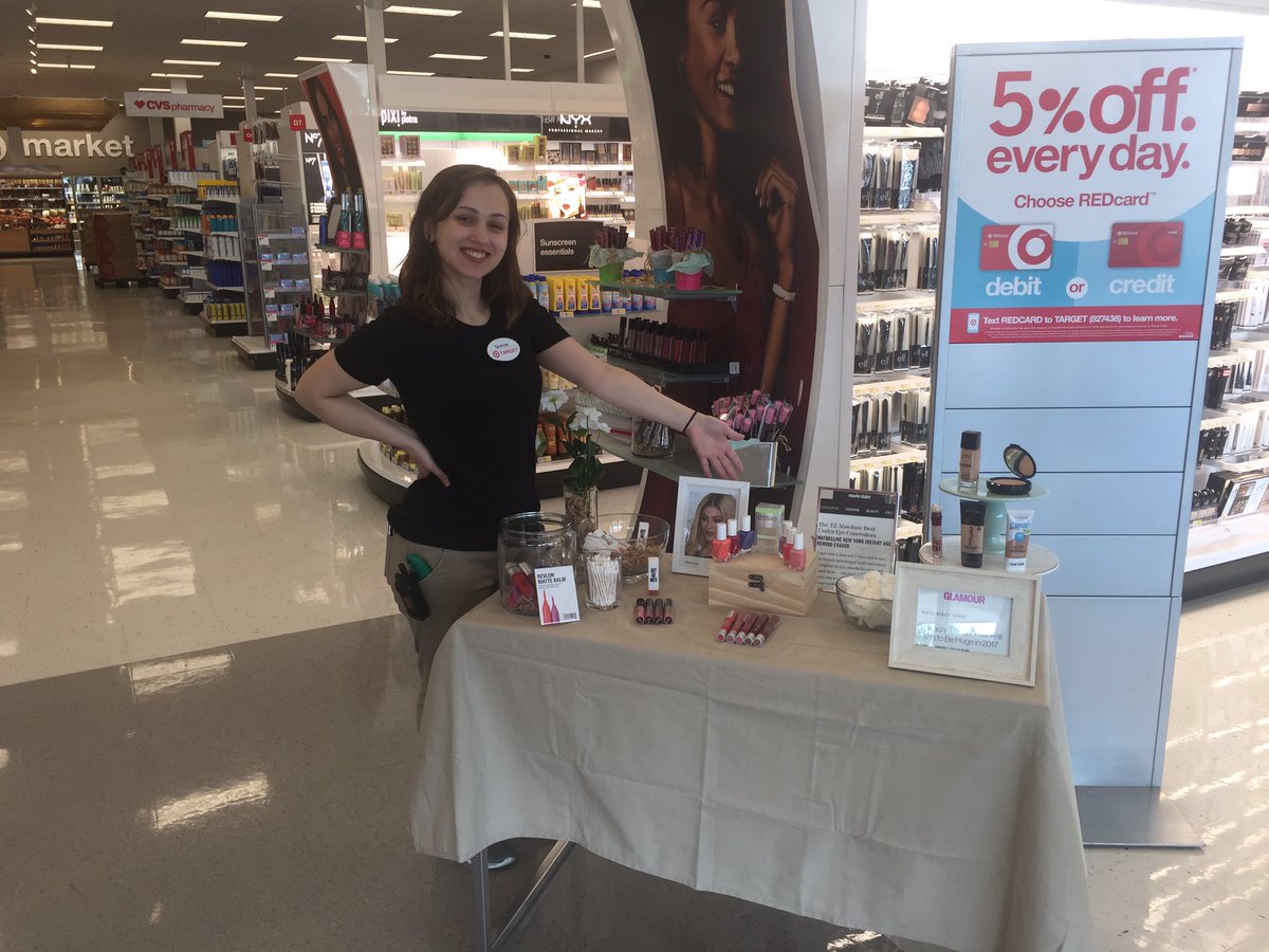 Want to learn about the hottest beauty trends AND try them out!?Come visit 3247! <a href="/sdiana1021/">Stephanie Diana</a>