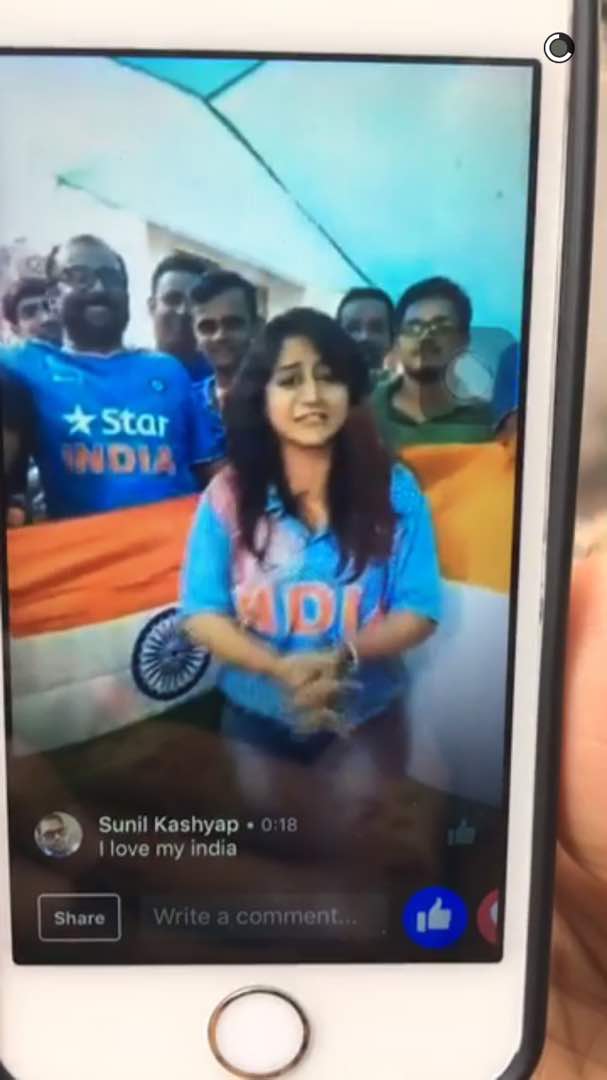 MYRJ_Pratiksha's tweet photo. #indiavspakistan #iccchampionstrophy2017 #excitment #confidence2017 #IndianCricketTeam khelo dil se jiyo dil se #indiavspak @ApnuSurat https://t.co/O1jTQUSrzk