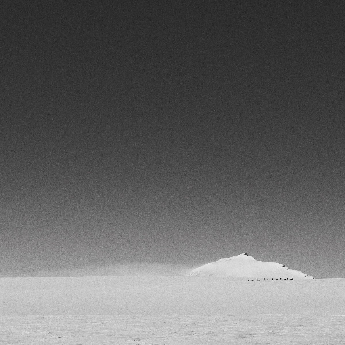 Walking up the Esmark glacier on Svalbard. #arcticmoments #mittsvalbard