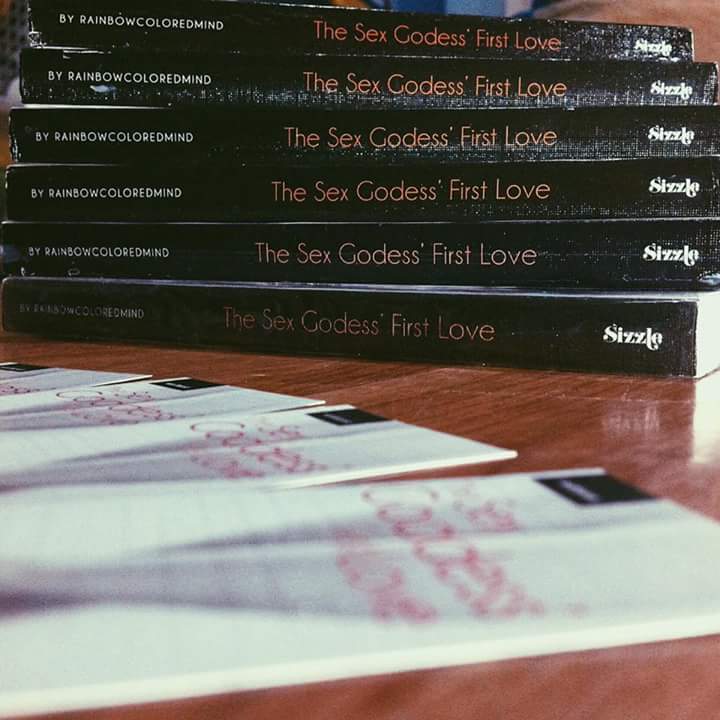 rainatics69's tweet photo. We'll be giving away these babies soon 💕 you better watch out for the announcements from the admins 😉

📸 (c) Tanya

#TSGFL #RAINatics

-Andi https://t.co/4hF8XlIsXa