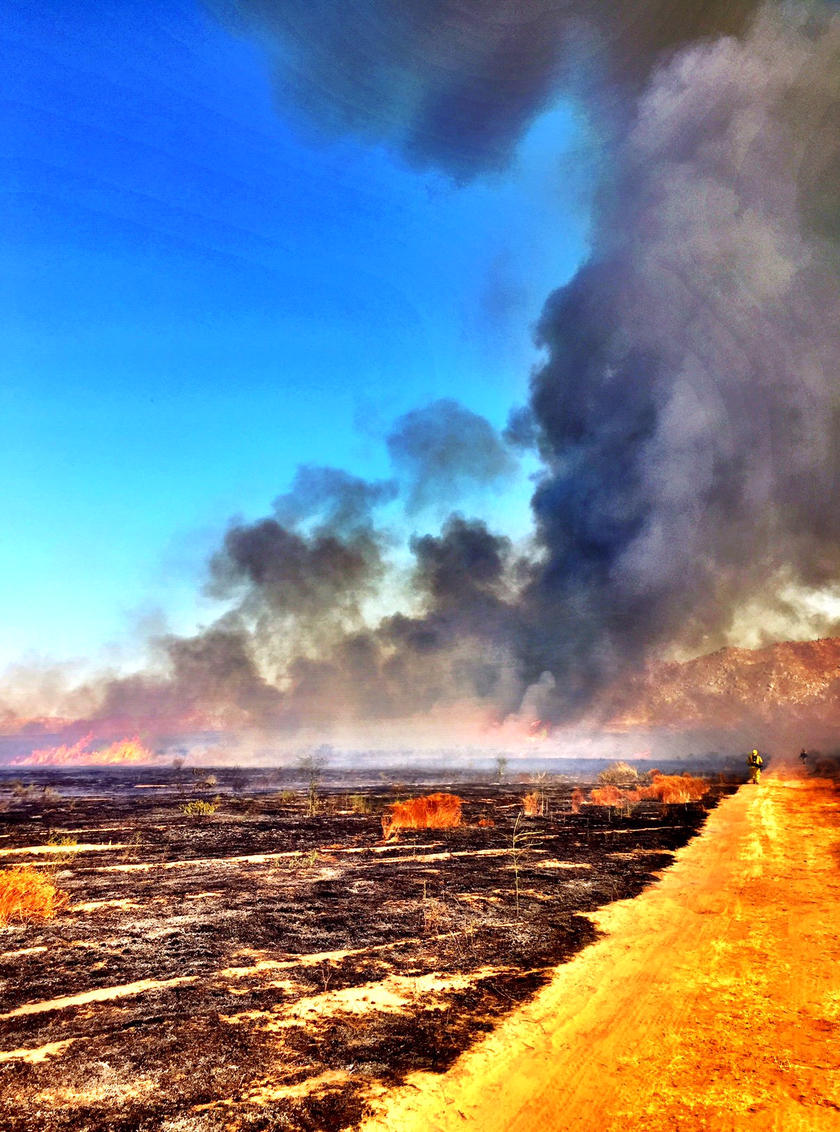 Lake Perris News Today - 847kjt7
