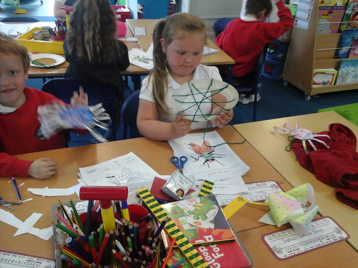 MissMcFarlaneP2's tweet photo. making a spider's web for our spiders https://t.co/MRJFIoEhS4