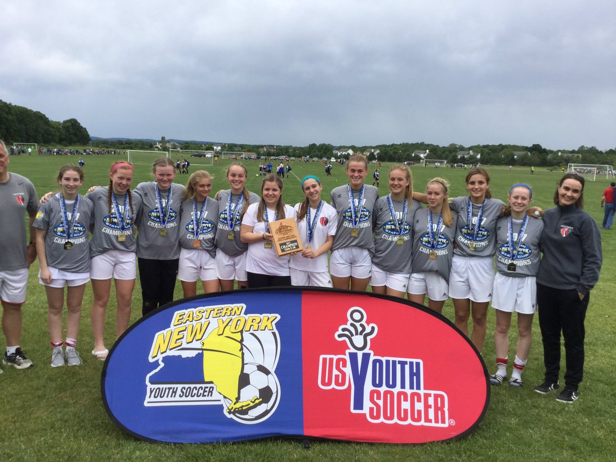 ENYSoccer's tweet photo. #Champs+SportsmanshipAward.  GO Red Hook Heatwave GU18 🏆⚽️👏🏅 https://t.co/7yvj6YbYGr