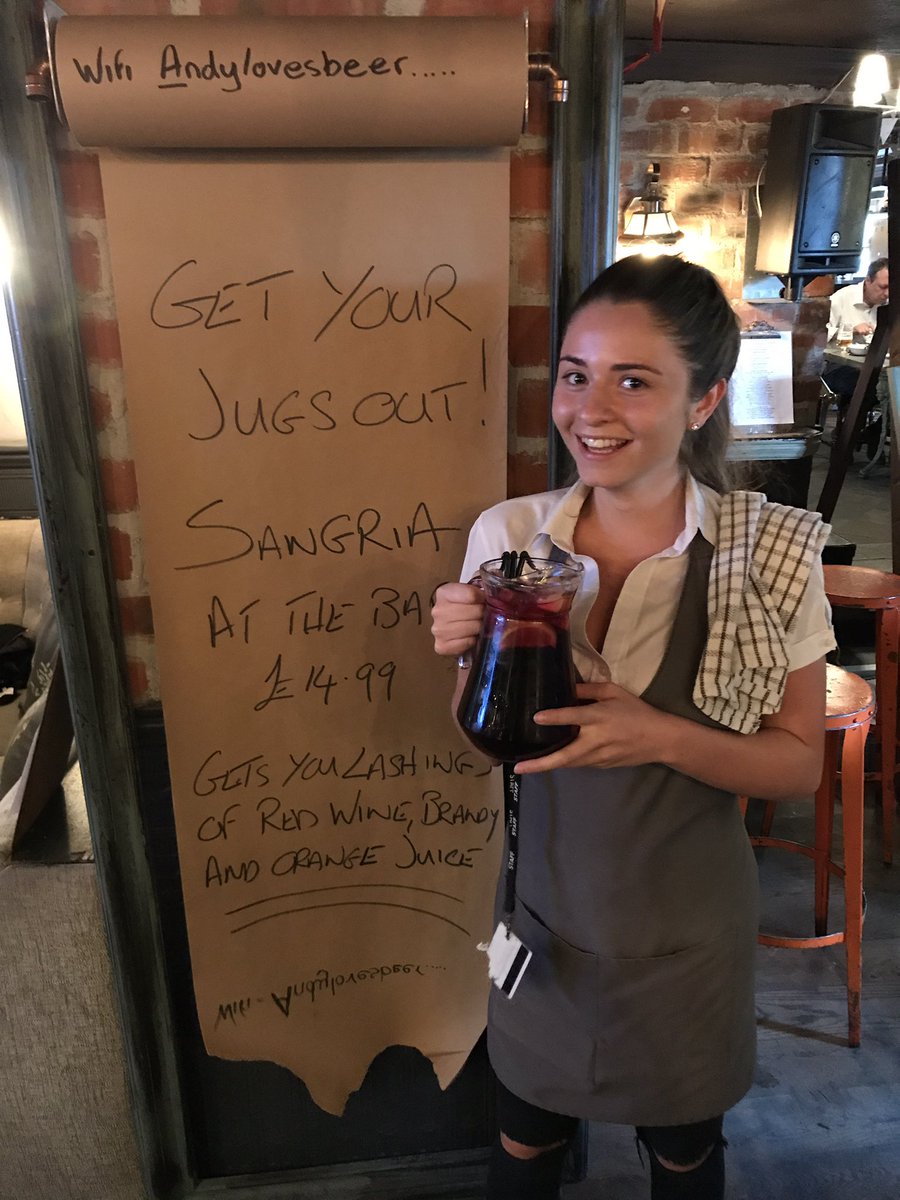 thevicpub's tweet photo. Get your jugs out.... Sangria now @ the vic🍷🍹 https://t.co/sPWLoV86wV