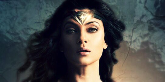Blue_Fanart's tweet photo. My kind of Wonder Woman 👸🏻👊🏼🙌🏼
#SushmitaSen #Fanart #wonderwoman
Love you Sush😘 https://t.co/I8XJJpUhVu