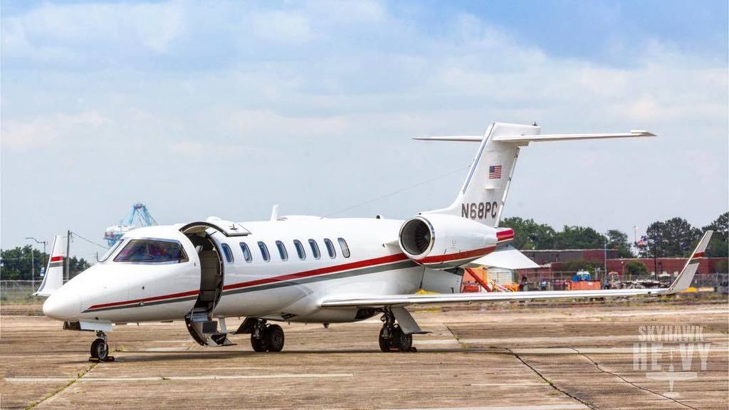skyhawkheavy's tweet image. @bombardier_jets Learjet 45 (N68PC) parked at BFM.  #bombardier #learjet #lear45 #businessjet #corporatejet #airpl… ift.tt/2sEiMQ7