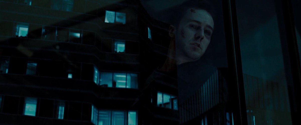 TheCinesthetic's tweet photo. Fight Club (1999) dir. David Fincher https://t.co/QSoruR5iUd