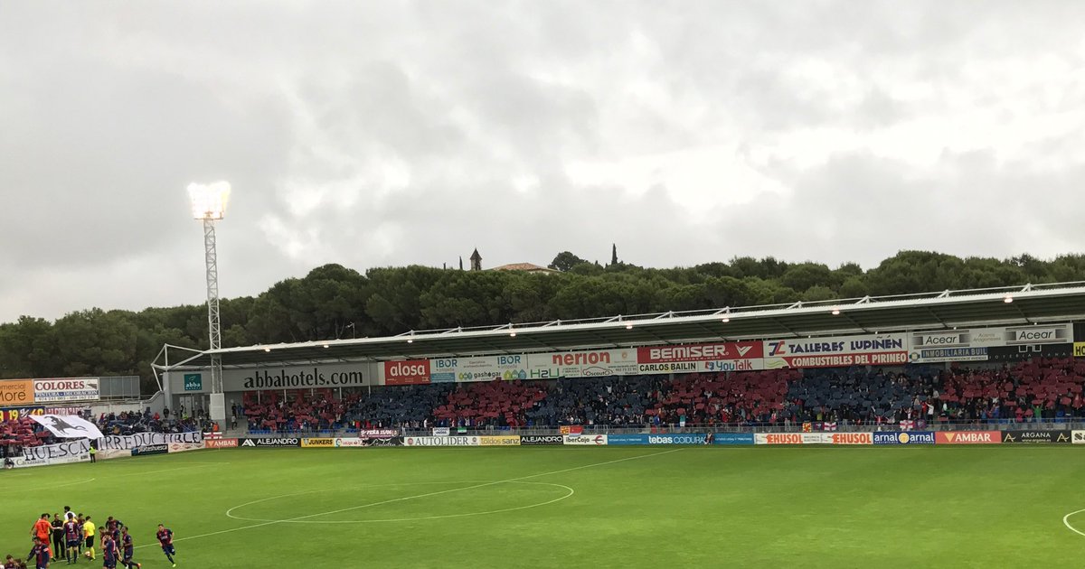 SDHuesca's tweet photo. #ContigoSoñamos 🔴🔵 https://t.co/gA5xqDVK6n