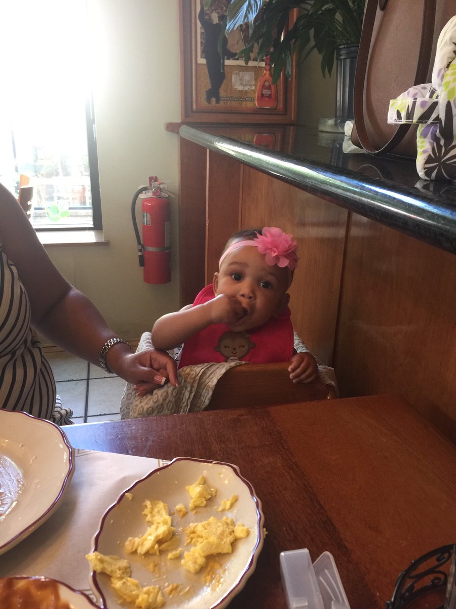 LocalLegend8's tweet image. Her first taste of eggs. By next we she will be digging in my plate😂😂😂