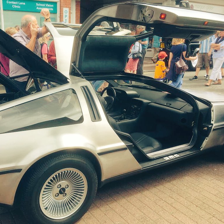 CleanerBins's tweet photo. ...roads? where we're going, we don't need roads. #classicstony 

follow @SSCCF to find out more. https://t.co/9G8sadi7jm