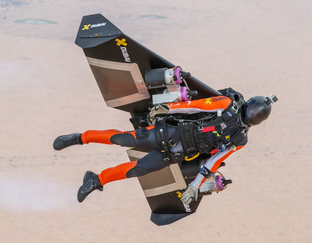 Jetman Dubai tweet media