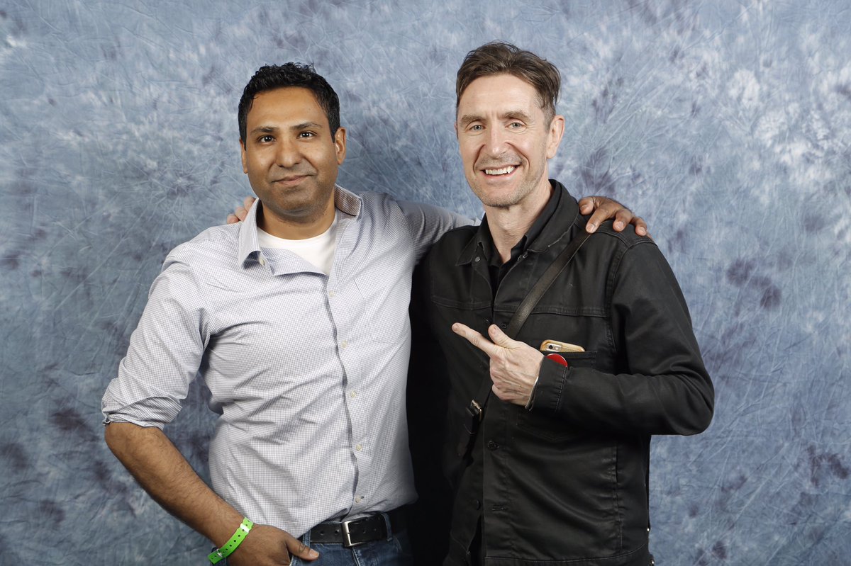 javiemall's tweet photo. The 8th @bbcdoctorwho materializes at @NFComicCon I had a great chat with @pauljmcgann Super nice guy! https://t.co/IDFTpJJTgz