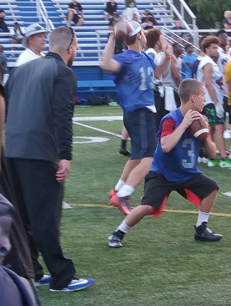 Adam_in_Erie's tweet photo. Our Colonels had a Great time at @NDCFB workouts. @StrongVincentFB @CoachDFrank @BallHard_Rome @SVqb15 @ETNreisenweber @WPAFootball https://t.co/xeerXZmO7l