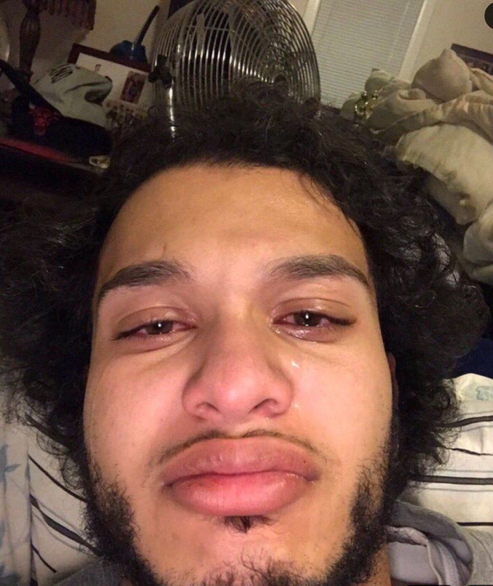 netflix: are you still there?

Me: yes bitch I'm lonely just let me watch my damn show