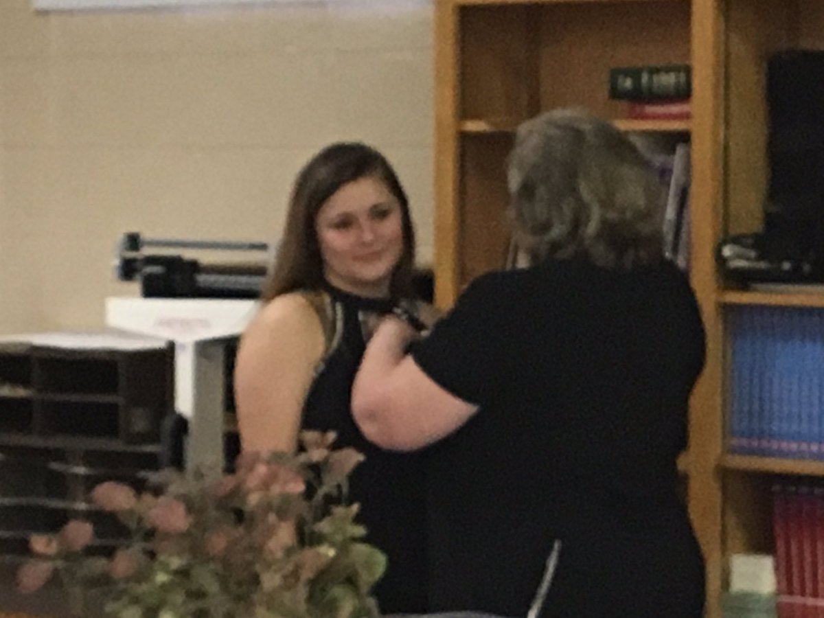 SuptACollins's tweet photo. Grateful @FCATC 4 inviting me to MNA pinning. 6 certified and two are Jr's and ready for the workforce! #WRSI #CCR #WKCTC #KyEdWorkforce https://t.co/cxWcSfA67x
