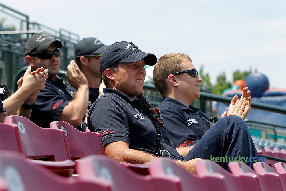 MattGoinsPhotos's tweet image. Guns beat the Hoses 8-6 in 11th annual softball game between @LexKyFire &amp;amp; @LexKyPolice at Whitaker Bank Ballpark @pbaniak @heraldleader