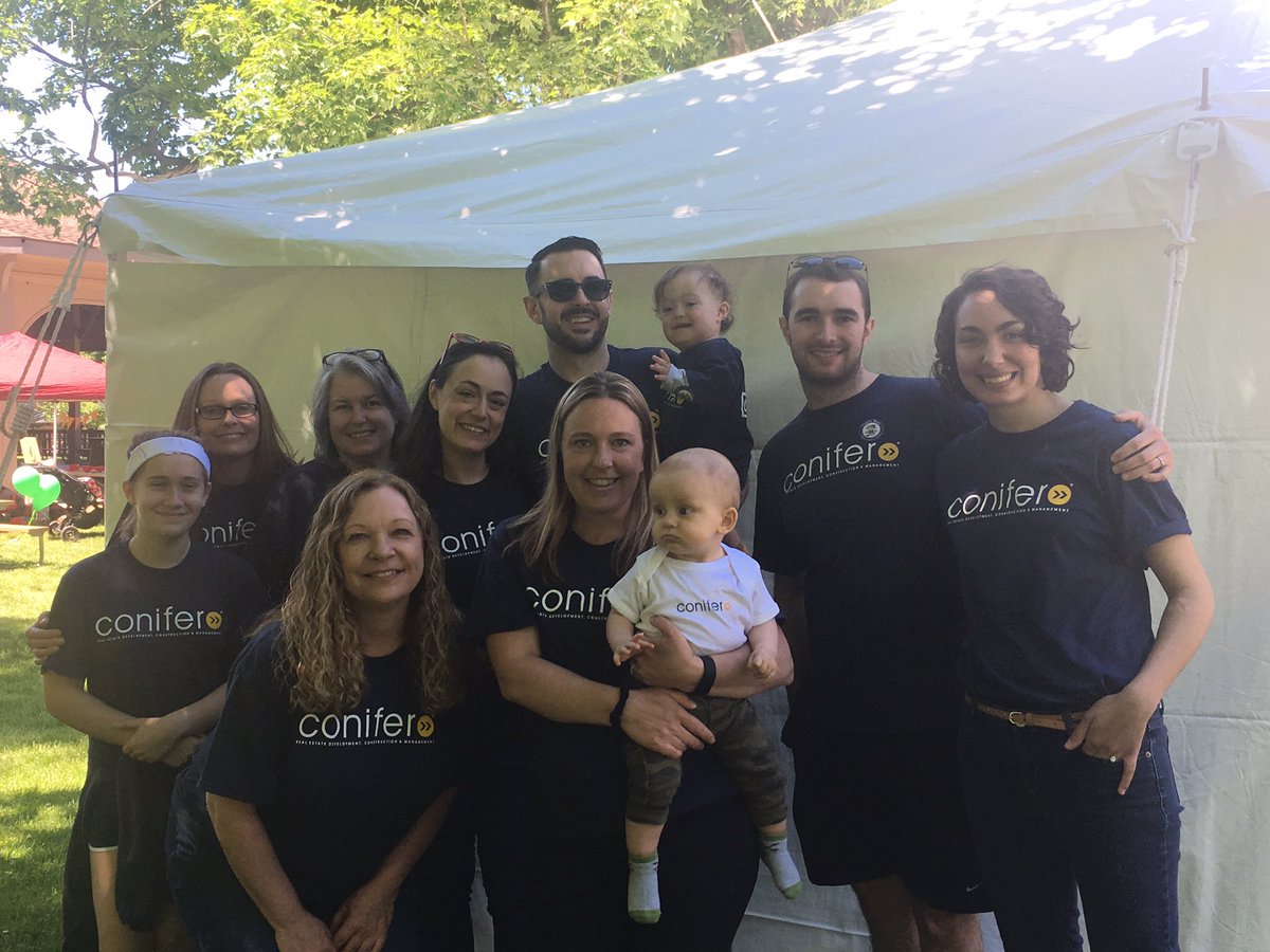 ConiferRealty's tweet photo. #TeamConifer at @URMed_GCH Stroll for Strong 2017 #roc #givingback #community https://t.co/5tVQuCcepV