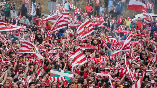 tjcope's tweet photo. 🎧El ascenso histórico del @GironaFC a Primera, vivido en @tjcope https://t.co/FqErH7Y3mi https://t.co/bYOk5H5jDH