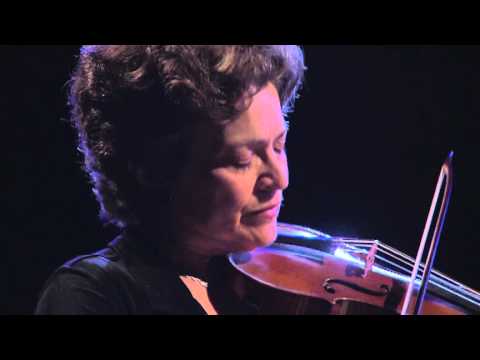Tafelmusik performs Lully: Excerpts from Phaeton, Chaconne ~ The Galileo Project
crwd.fr/2rF1jtH