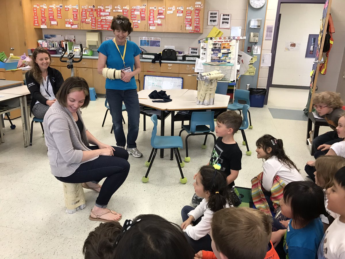 Mrs.H.&Mrs.D. tweet media