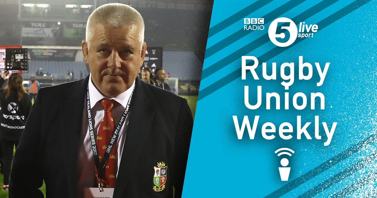 5liveSport's tweet photo. Jetlag, the school teacher and the cop.

@chjones9 had an early wake up call to discuss all things #LionsTour

https://t.co/fpxp3dldFK https://t.co/vred9igUjC