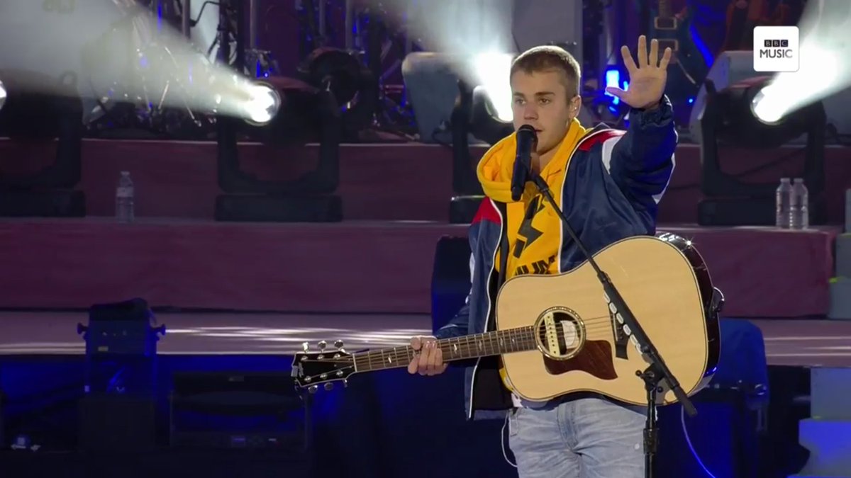 skybizzlejbboy's tweet image. &quot;No voy a dejar ir la esperanza ... No voy a dejar ir el amor ... No voy a dejar ir a Dios.&quot; - Justin Bieber
LO AMO DMS.

#OneLoveManchester