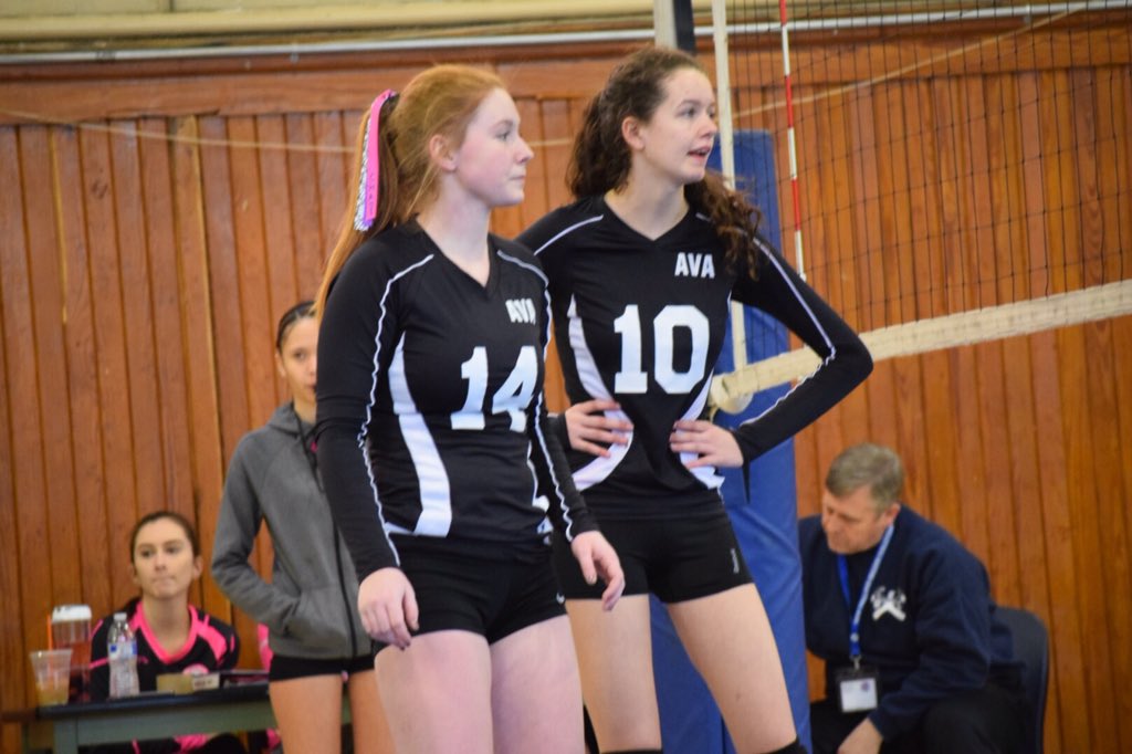 annakq12's tweet photo. Happy Birthdayyyy Morgyyyy @morglevesque 🎈🎈🎉🎉 #finally10 #doubledigits https://t.co/42Gs20jfsZ