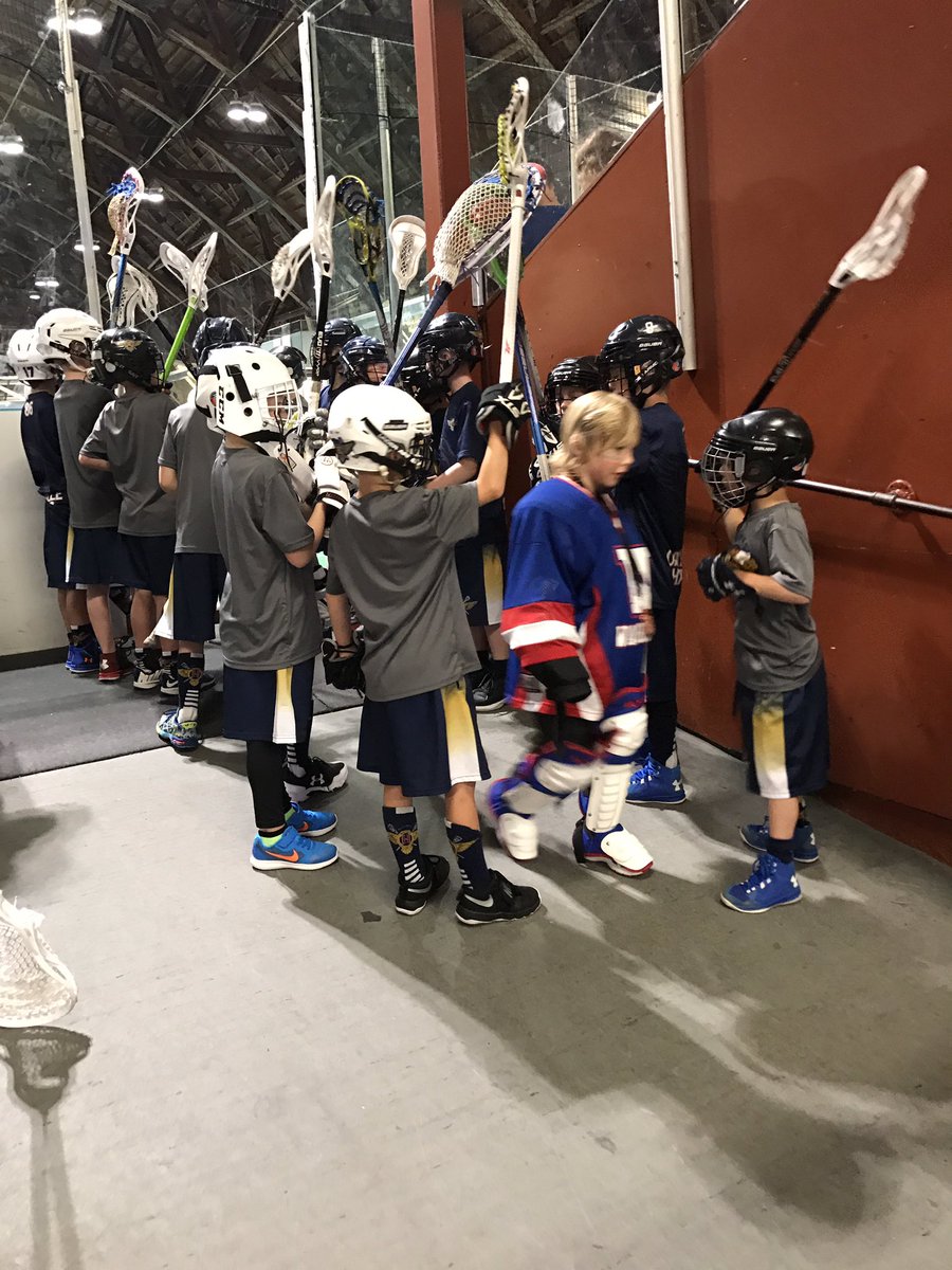 jbaileypackard's tweet photo. @OakvilleLax Tyke 1's congratulating @WhitbyMnrLax Paperweights on their Gold medal @BMLA1943 #JMMT25TH #growthegame #laxcommunity #respect https://t.co/Ix3aR1L3oY