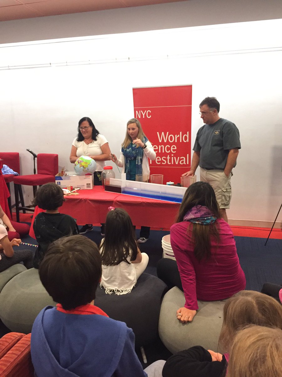 NOSBRocks's tweet photo. @DrifterWhs, @NOSBRocks student, demonstrates her research using #ocean drifter technologies to #future #scientists at the @WorldSciFest https://t.co/9hntTDSb0h
